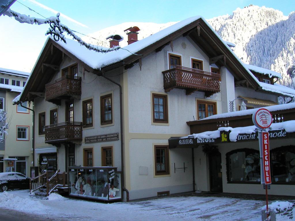 Ferienwohnungen Stefan Kroell Mayrhofen Exterior photo